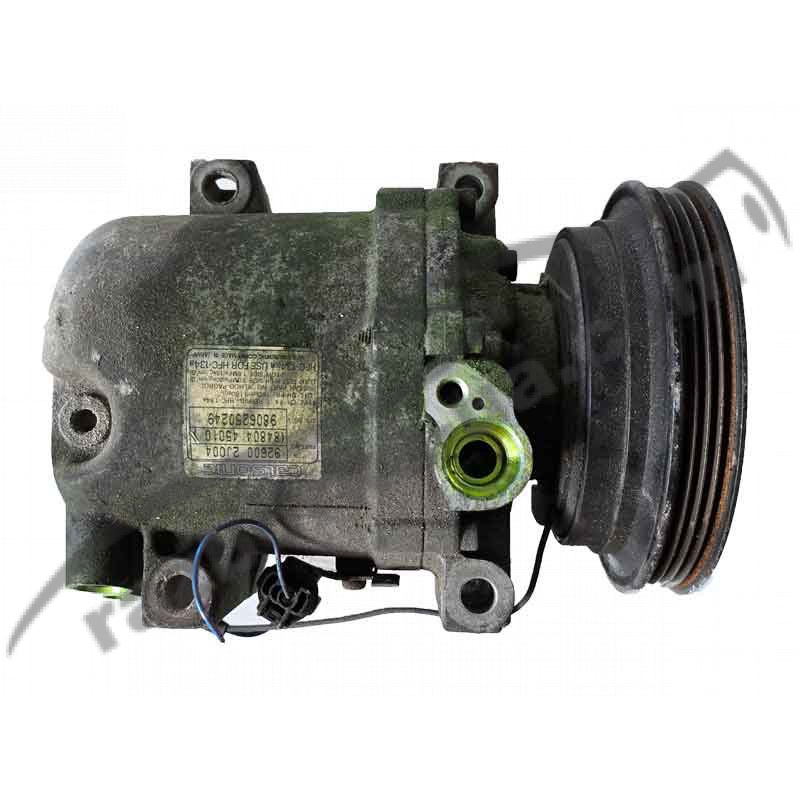 Компресор кондиціонера Nissan Primera P11 1.6 / GA16DE (1997-1998) 926002J004 / 8480445010 / 92600 2J004 / 84804 45010 фото