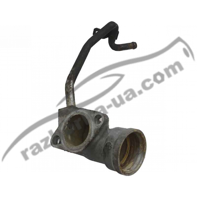 Фланець системи охолодження Mazda MX6 2.5 / KL (1992-1996) KL0115161 / KL01-15-161 фото