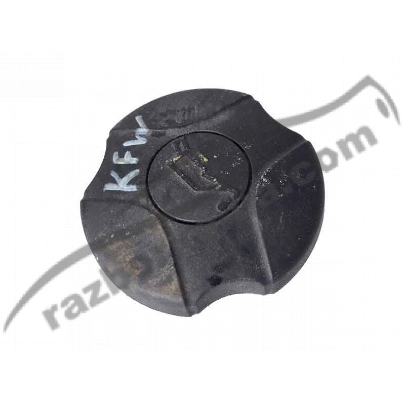 Кришка маслозаливної горловини Citroen ZX 1.4 / KFW (1991-1997) 9632735180 / 96 327 351 80 фото