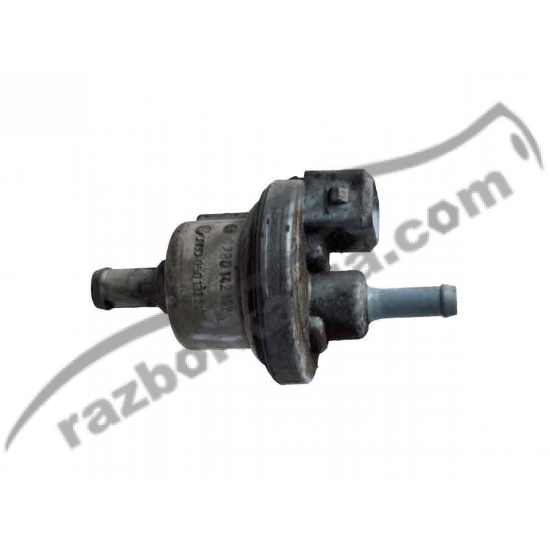 Клапан вентиляции топливного бака VW Polo 1.3 (1981-1994) 0280142162 / 050133517 / 0 280 142 162 / 050 133 517 фото