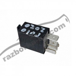 Реле 404 / 7M0951253C / V23374A1001X007 / 7M0 951 253 C / V23374-A1001-X007 VW Polo 5 (2009-2014) фото