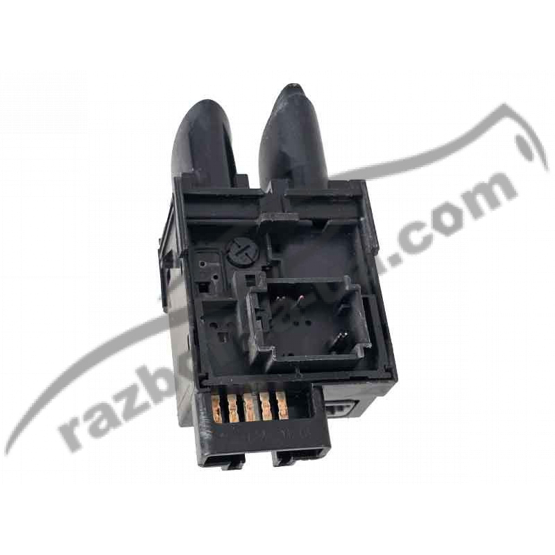 Кнопка AUX Toyota Sienna 2 (2004-2008) 15B121 фото