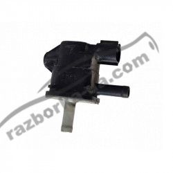 Вакуумний клапан Toyota Sienna 2 (2003-2009) 9091012276 / 1362007010 / 90910-12276 / 136200-7010 фото
