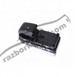 Кнопка стеклоподъемника Mazda 5 (1999-2005) CC5166380A / CC51 66 380A фото