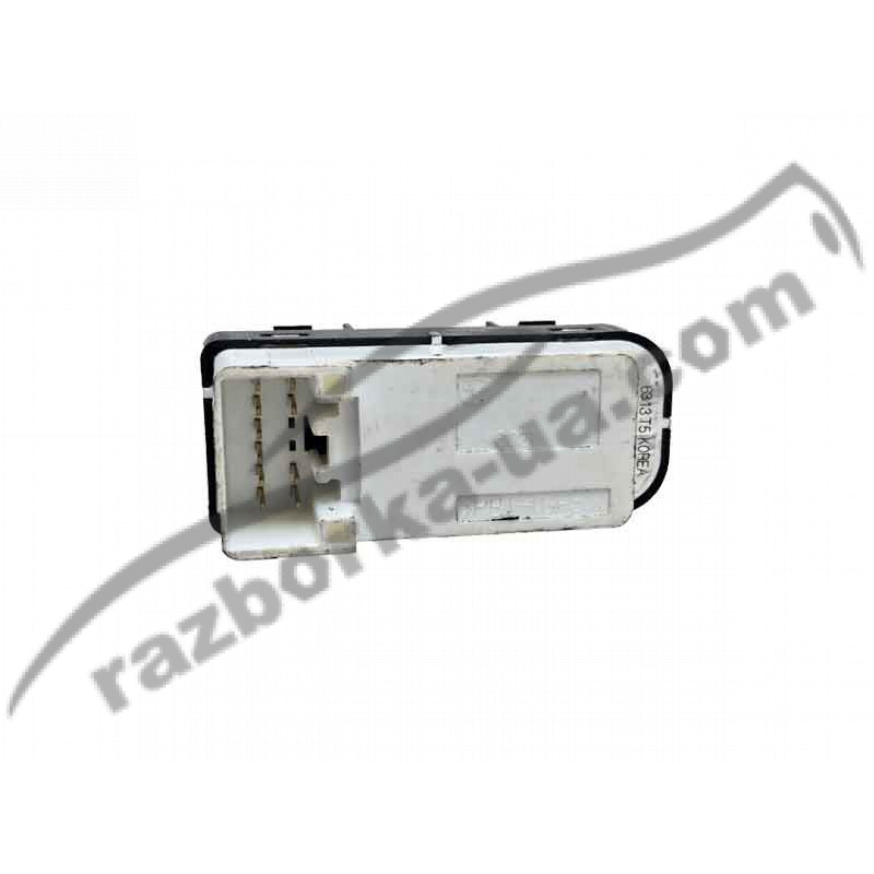 Кнопка стеклоподъемника Mazda 5 (2000-2004) CC5166380A / CC51 66 380A фото