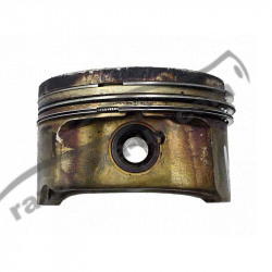 Поршень Audi A4 B6, 2.0 / ALT (2003-2004) 82L82 фото