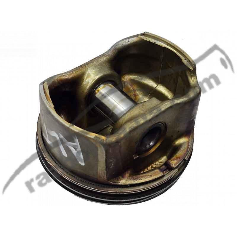 Поршень Audi A4 B6, 2.0 / ALT (2002-2003) 82L82 фото