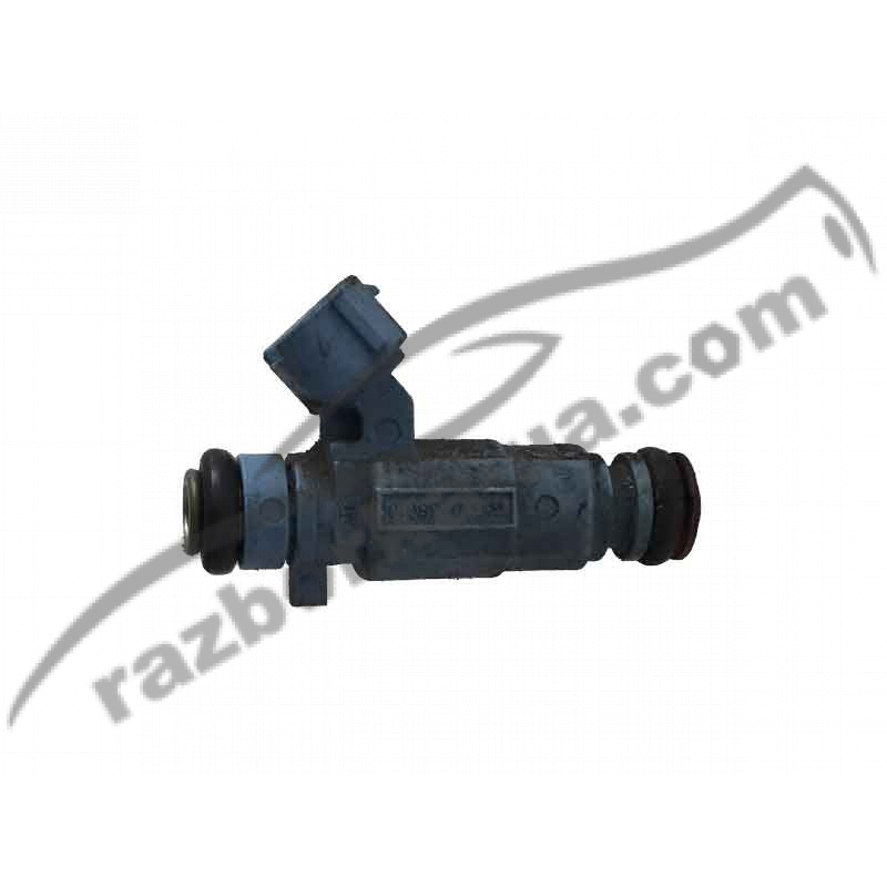 Форсунка инжектора топливная Hyundai Santa Fe 2.4 / G4JS (2001-2006) 3531038010 / 9250930003 / 35310-38010 / 9 250 930 003 фото