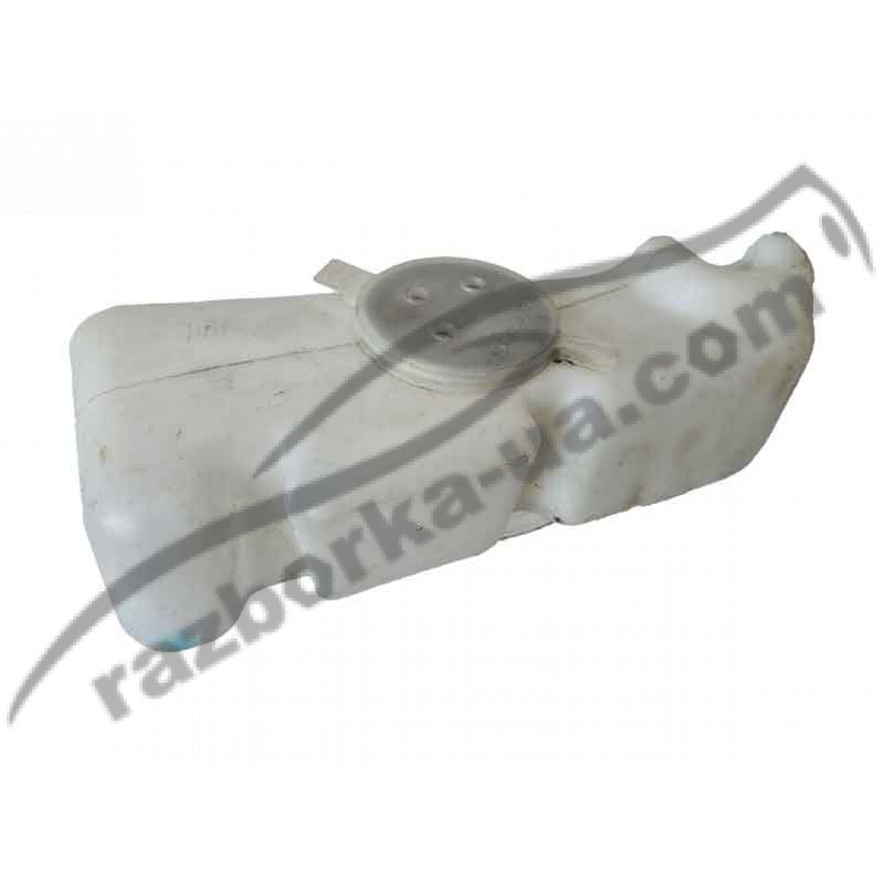 Бачок омивача заднього скла Mercedes W202 (1994-1999) 2028690220 / 202 869 02 20 фото