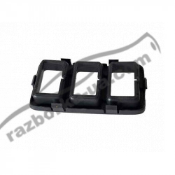 Накладка кнопок Suzuki Swift (2005-2009) 7331262J10 / 73312-62J10 фоото