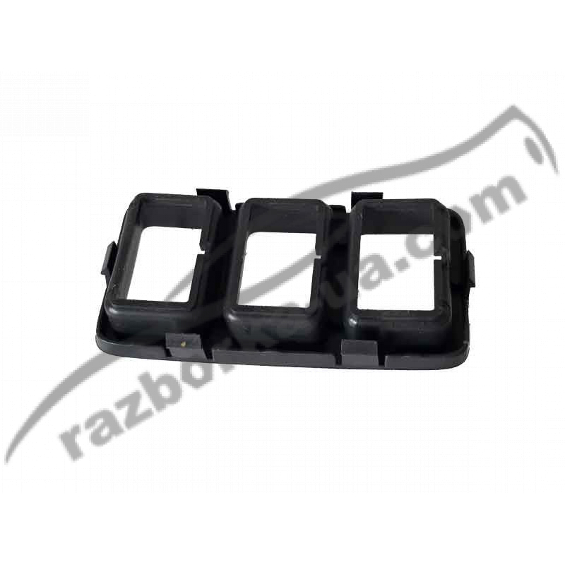 Накладка кнопок Suzuki Swift (2005-2009) 7331262J10 / 73312-62J10 фоото