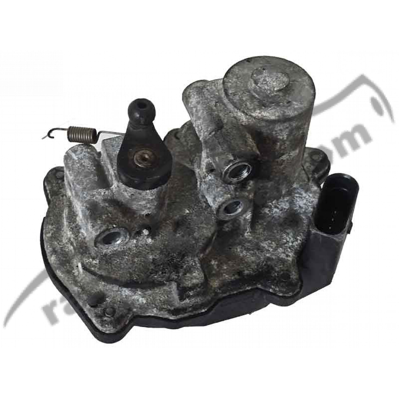 Дроссельная заслонка впускного коллектора VW Golf 5 2.0 TDI / CBD (2003-2009) 03L 129 086 / 10 423 90 S02 фото