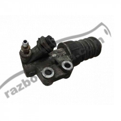Цилиндр сцепления рабочий Mazda 5 2.0 / LF (2000-2004) 3189001001 / 3189 0010 01 фото