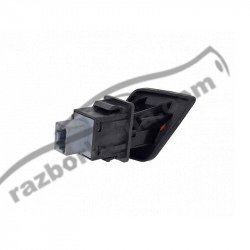 Кнопка аварійної сигналізації Toyota Yaris 2 (2006-2010) 843320D020 / 84332-0D020 фото