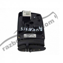 Кнопки управления магнитолой Toyota Avensis T220 (1998-2002) 8623020010 / 86230-20010 фото