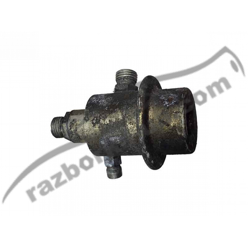 Регулятор тиску палива Mercedes 190 / W201 / 2.0 / 102982 (1982-1993) 0438161001 / 0 438 161 001 фото