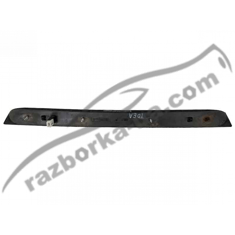 Накладка кришки багажника Fiat Idea (2004-2010) 735369036 фото