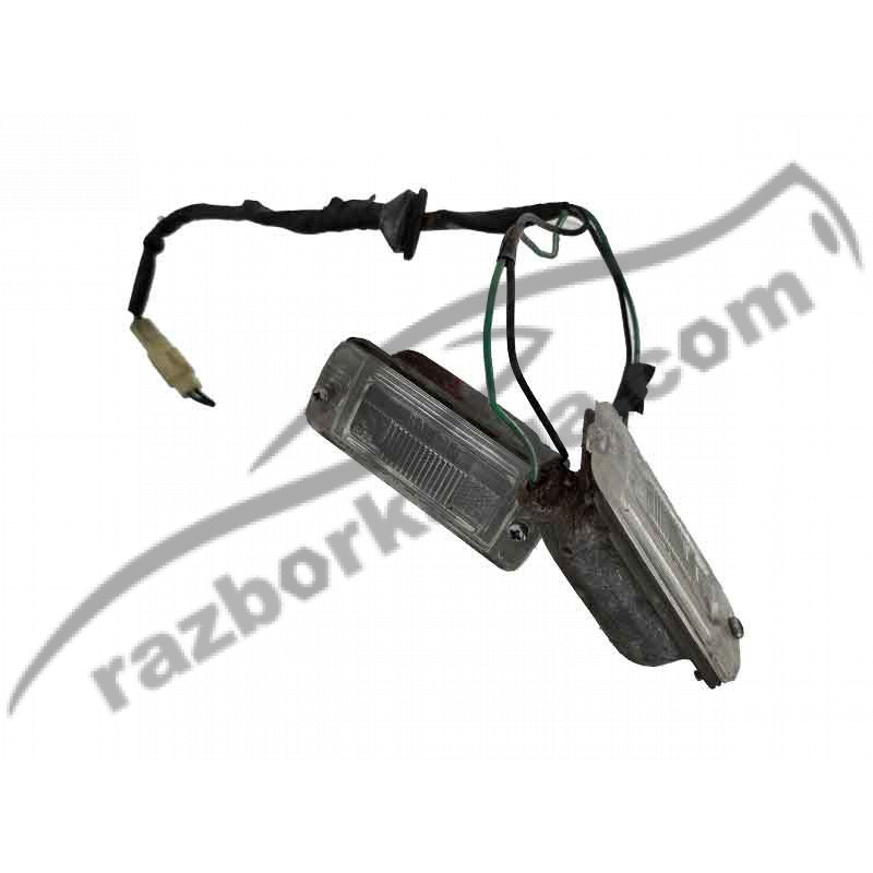 Фонарь подсветки номера Mitsubishi Lancer 6 (1988-1991) 0153145A / 015-3145A фото