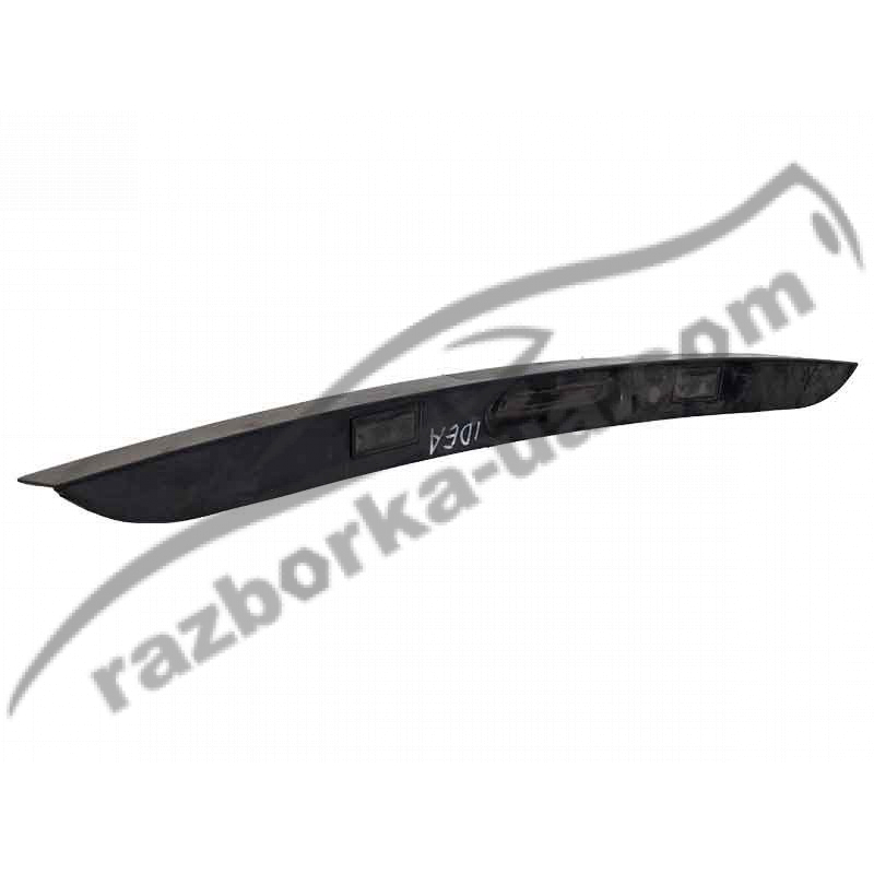 Накладка кришки багажника Fiat Idea (2003-2011) 735369036