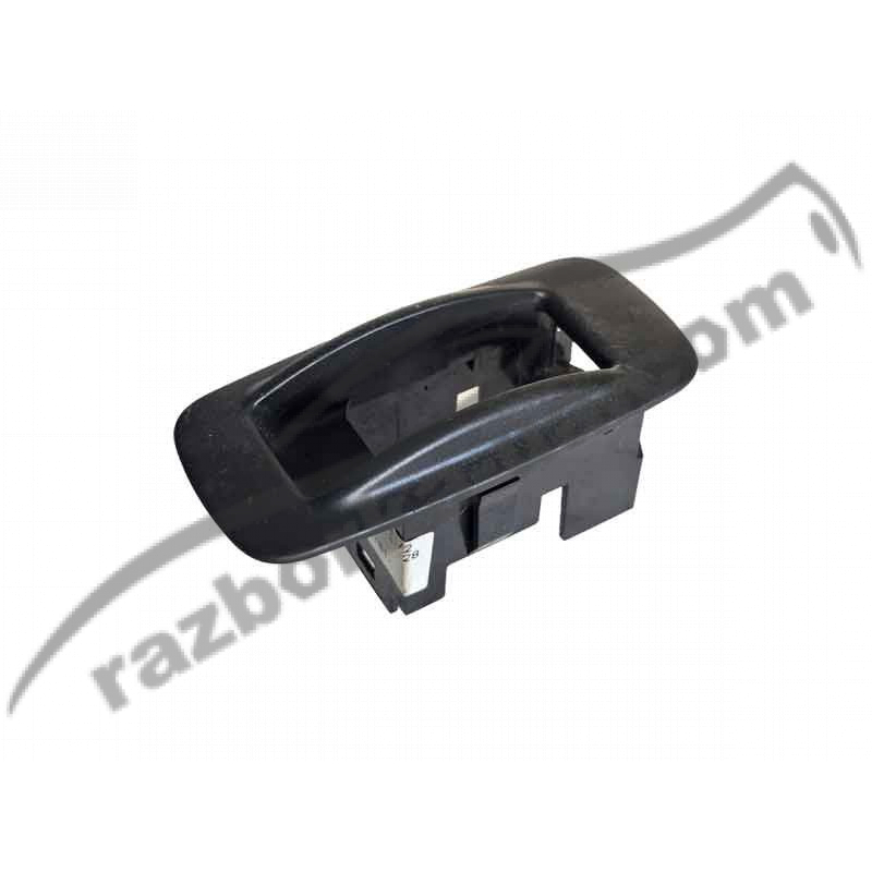 Накладка кнопки стеклоподъемника Toyota Corolla E12 (2000-2007) 8480102411B1 / 84801 02411-B1 фото
