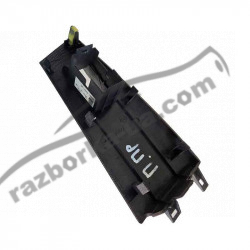 Накладка кнопки стеклоподъемника Toyota Corolla E12 (2001-2006) 54035102 / 8480102341B0 / 7423102280 фото