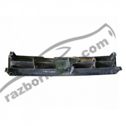Решетка радиатора Nissan Maxima J30 (1989-1993) 6231089E00 / 62310 89E00 фото