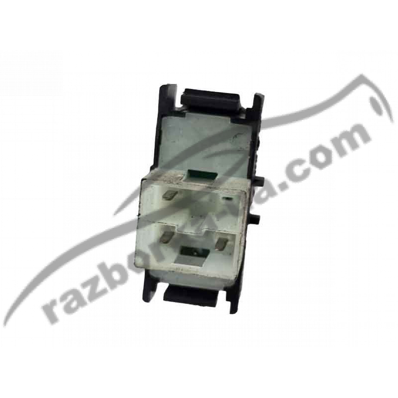 Кнопка ESP Mercedes W202 (1994-1999) 2108213551KZ / 03100528 / 210 821 35 51KZ / 03 1005 28 фото