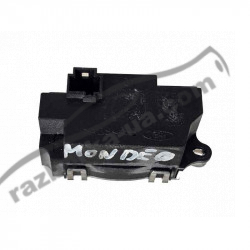 Часы электронные Ford Mondeo MK3 (2001-2006) фото
