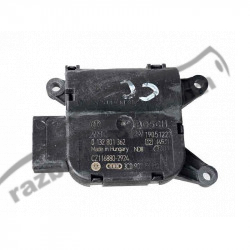 Моторчик заслонки печки VW Passat CC (2008-2010) 0132801362 / 3C0907511Q / CZ1168802924 фото