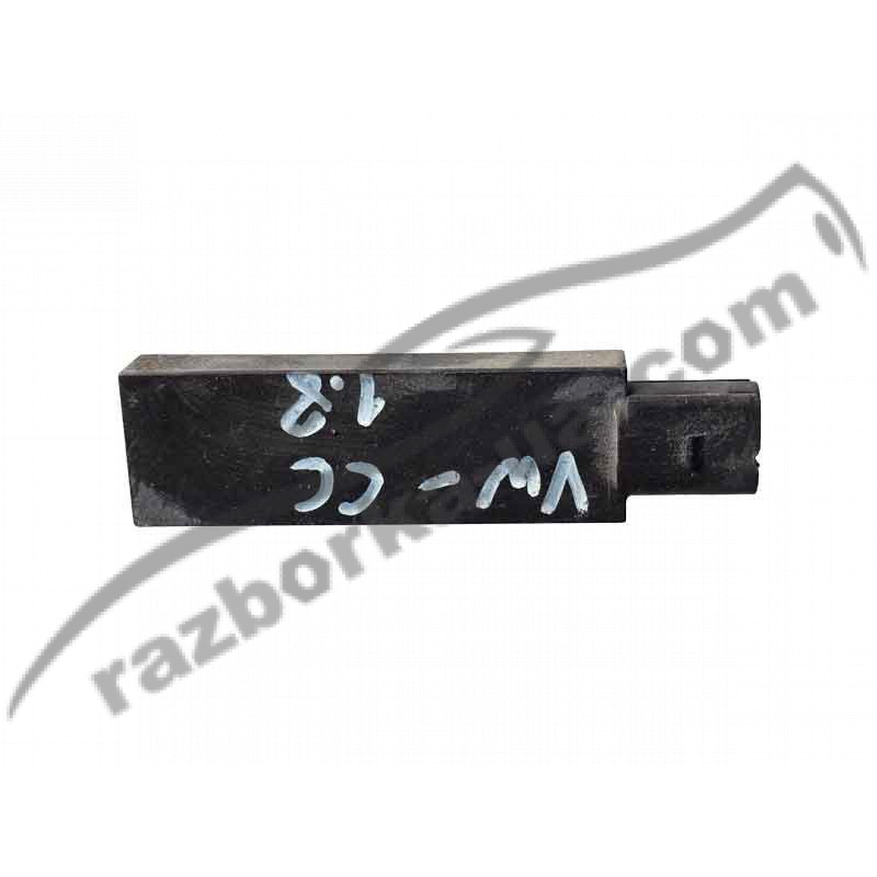 Антенна иммобилайзера VW Passat CC (2008-2010) 1K0909133 / 5FA74423000 / 1K0 909 133 / 5FA 744 230-00 фото Антенна иммобилайзера VW Passat CC (2008-2010) 1K0909133 / 5FA74423000 / 1K0 909 133 / 5FA 744 230-00 фото