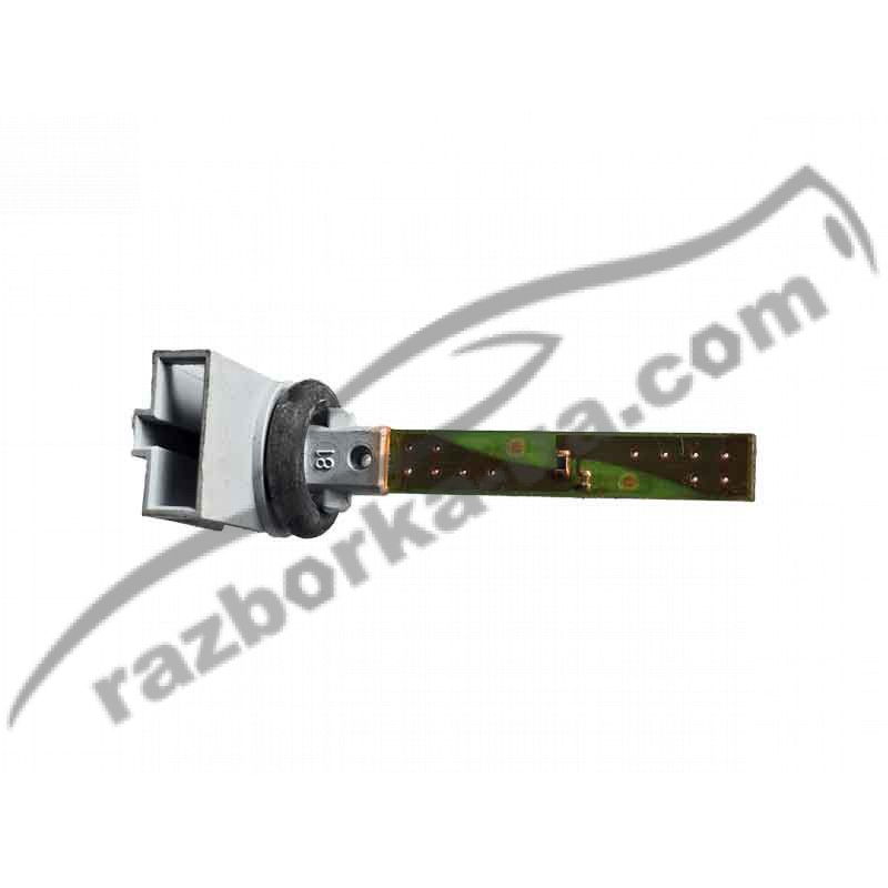 Датчик температури навколишнього середовища VW Passat CC (2009-2010) 4B0820539 / 4B0 820 539 фото Датчик температури навколишнього середовища VW Passat CC (2009-2010) 4B0820539 / 4B0 820 539 фото