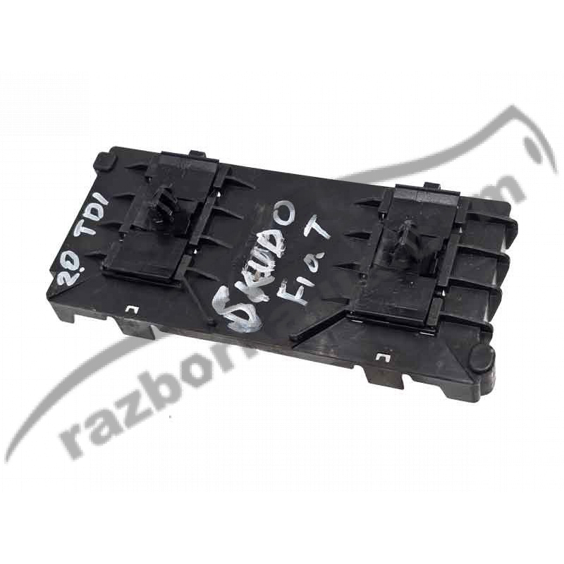 Кронштейн блока Bluetooth Fiat Scudo 2 (2008-2015) 9654105480 / 96 541 054 80 фото