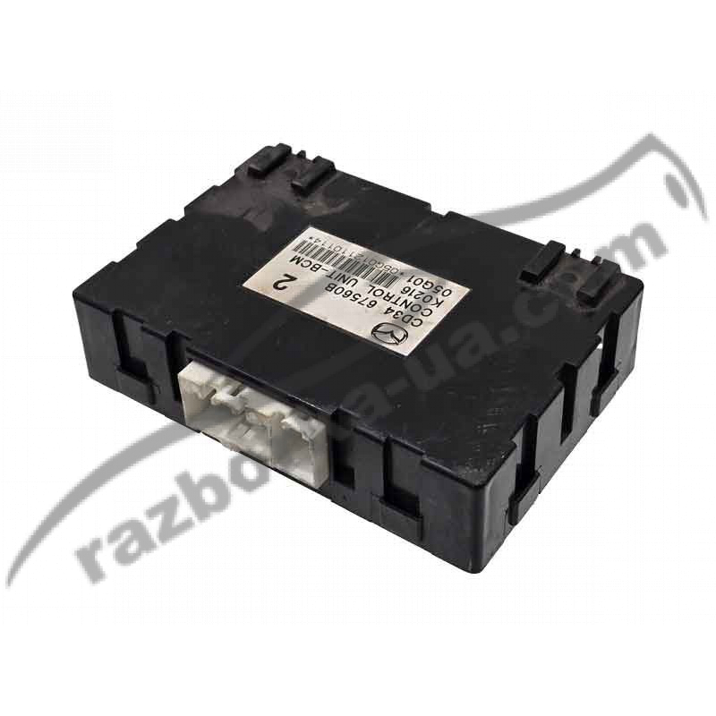 Блок комфорта Mazda 5 (1999-2005) CD3467560B / CD34 67560B фото