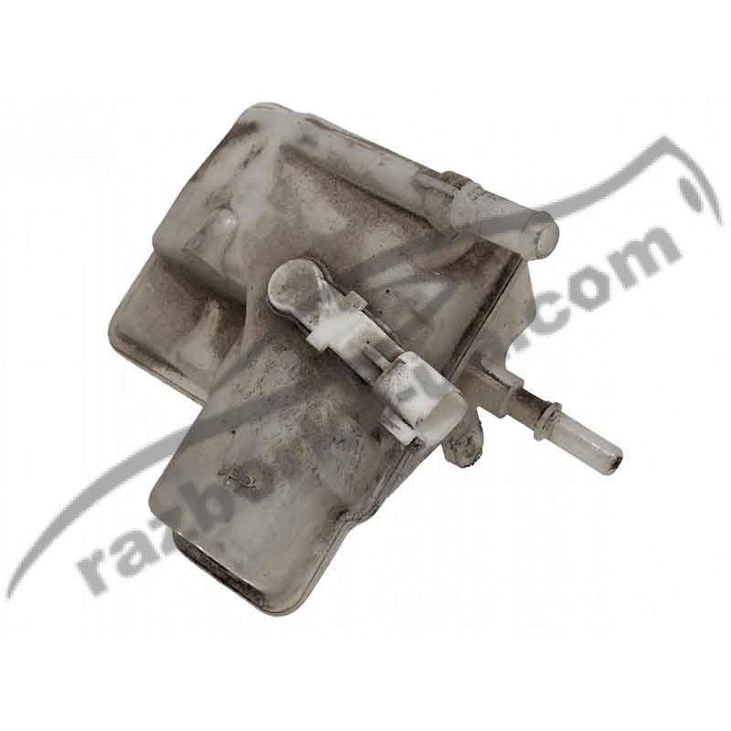 Бачок головного гальмівного циліндра Mazda 5 (2000-2004) фото