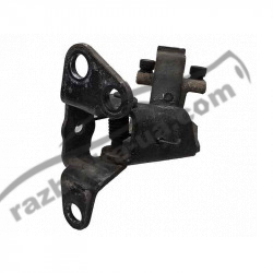 Ролик зсувних дверей середній Mazda 5 (2000-2004) C235732C0D / C235-73-2C0D фото