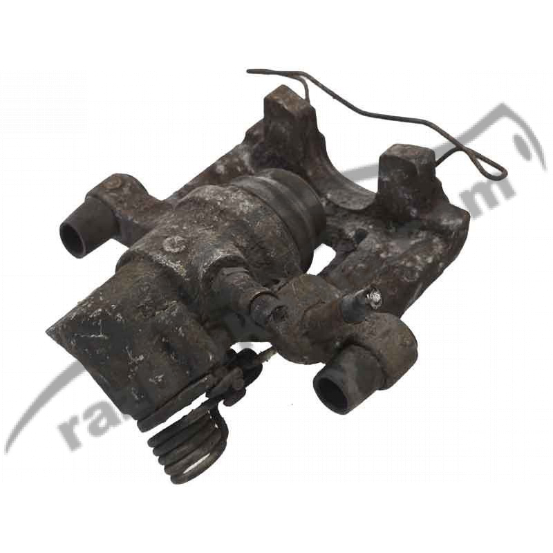 Суппорт тормозной задний, правый Mazda 5 (2000-2004) фото