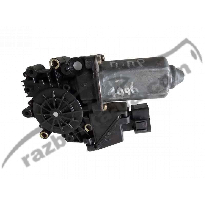 Моторчик стеклоподъемника передний правый Audi A4 B5 (1995-2000) 8D0959802B / 8D0 959 802 B фото