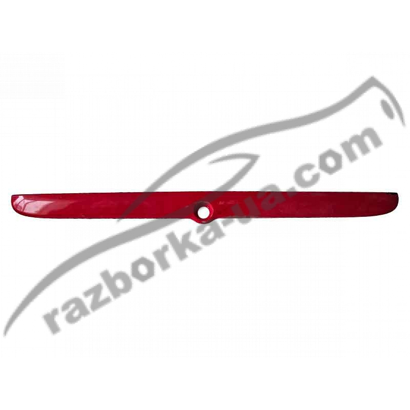 Накладка кришки багажника Skoda Octavia Tour (1996-2010) 1U6827574C / 1U6 827 574 C фото