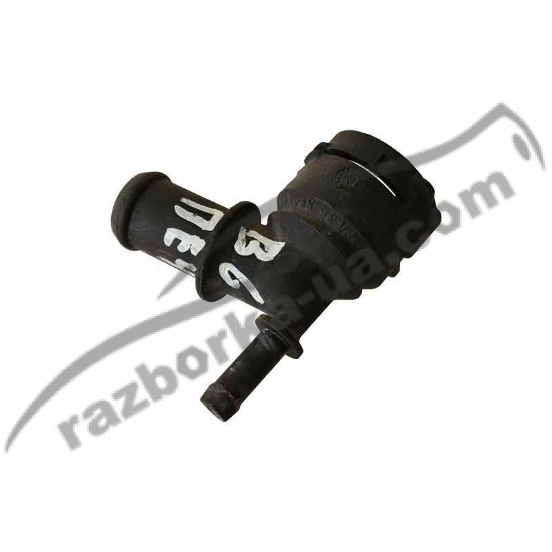 Фланец системы охлаждения VW Passat B6 (2005-2010) 1C0122291A / 1C0 122 291 A фото