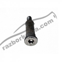 Болт VW Passat B6 2.0 TFSI / CAW (2005-2010) фото