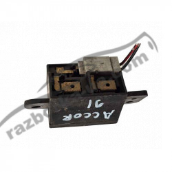 Кнопка підсвічування бардачка Honda Accord 4 (1990-1992) фото