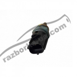 Датчик температуры охлаждающей жидкости Mitsubishi Space Star 1.6 (1999-2003) фото