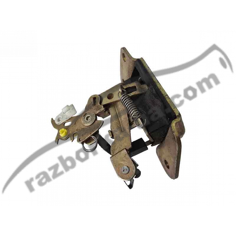 Замок крышки багажника Mitsubishi Space Star (1999-2003) фото