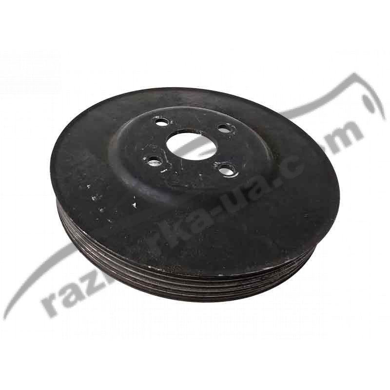 Шкив водяной помпы Mitsubishi Space Star 1.6 / 4G18 (1999-2003) фото