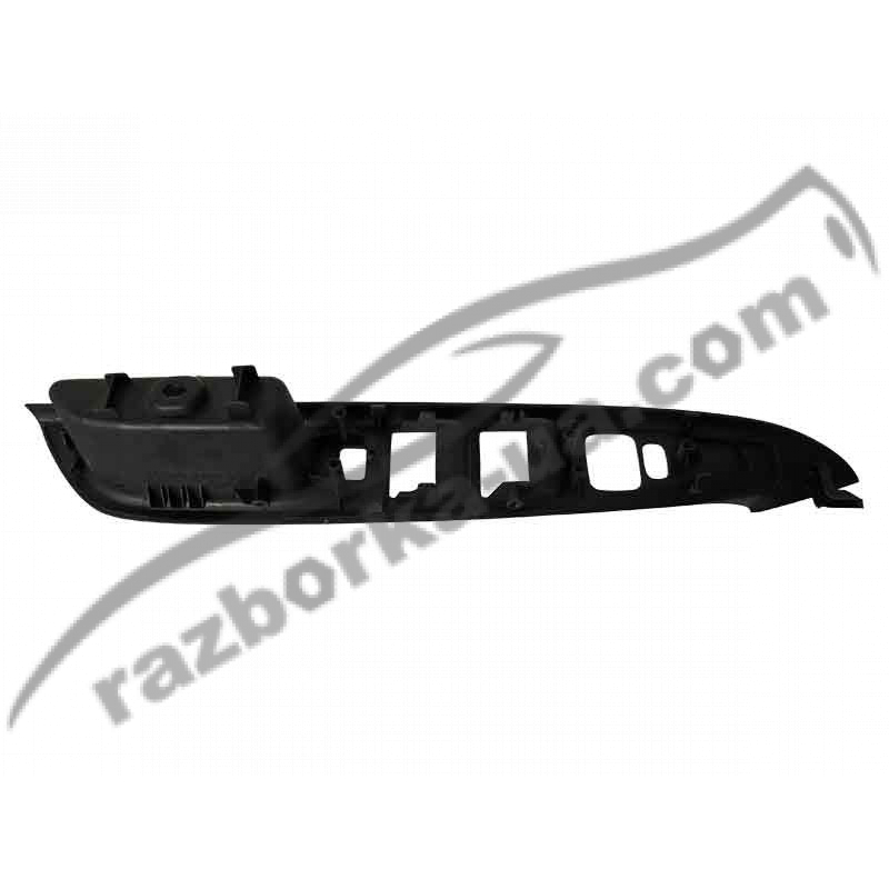 Накладка блока кнопок стеклоподъемника Mazda 6 (2003-2006) GJ6A684L6 / GJ6A-684L6 фото