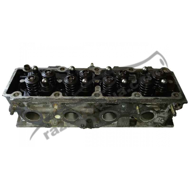 Головка блока цилиндров двигателя Opel Kadett 1.6 (1979-1991) 90090509 разборка, фото