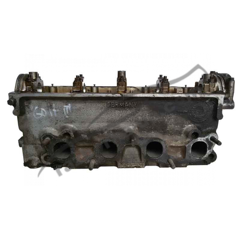 Головка блока цилиндров двигателя Volkswagen Golf 2 1.3 (1985-1990) ГБЦ 030 103 373 B / 030103373B фото Головка блока цилиндров двигателя Volkswagen Golf 2 1.3 (1985-1990) ГБЦ 030 103 373 B / 030103373B фото