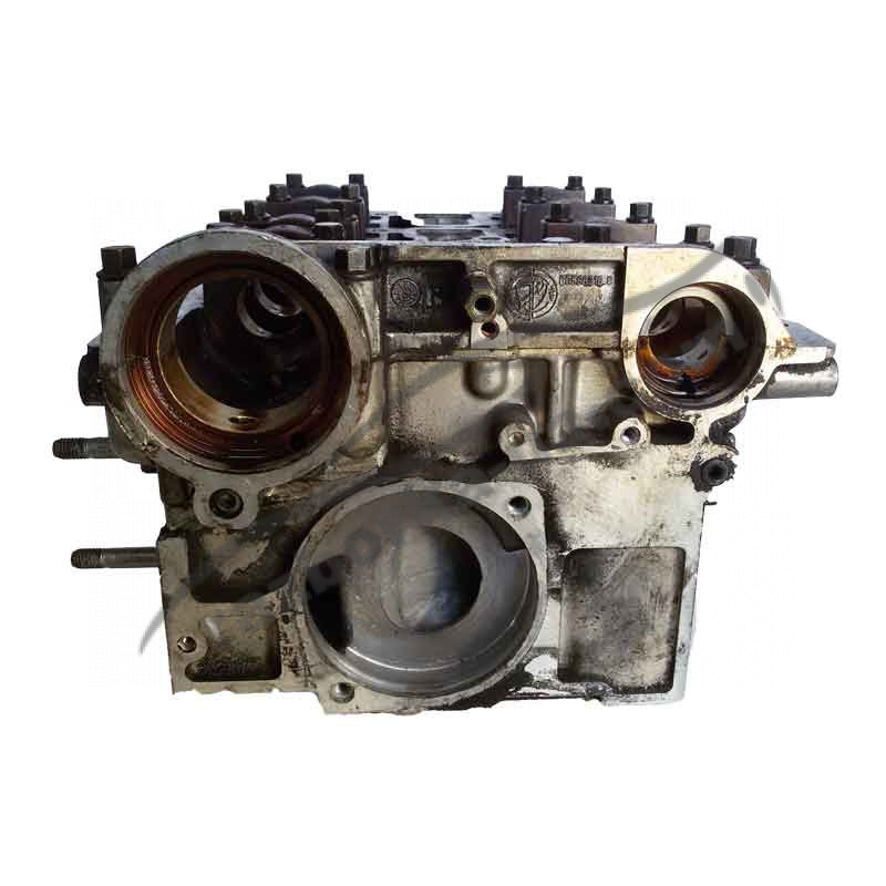 Головка блока цилиндров двигателя Alfa Romeo 146 2.0 16V (1995-2000) фото