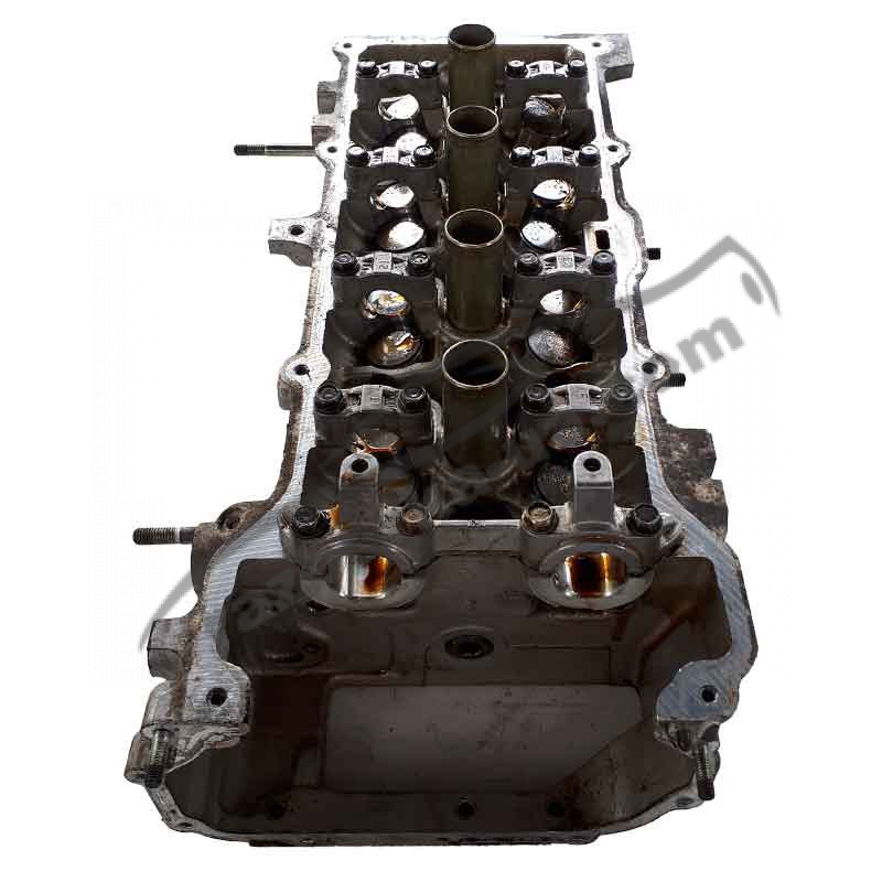 Головка блока цилиндров двигателя Nissan Almera N16 1.8 16V (2000-2006)