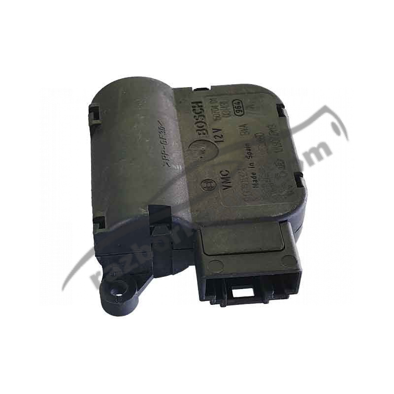 Моторчик заслінки пічки VW Golf 4 (1997-2005) 0 132 801 324 / 1J1 907 511 G / 0132801324 / 1J1907511G фото